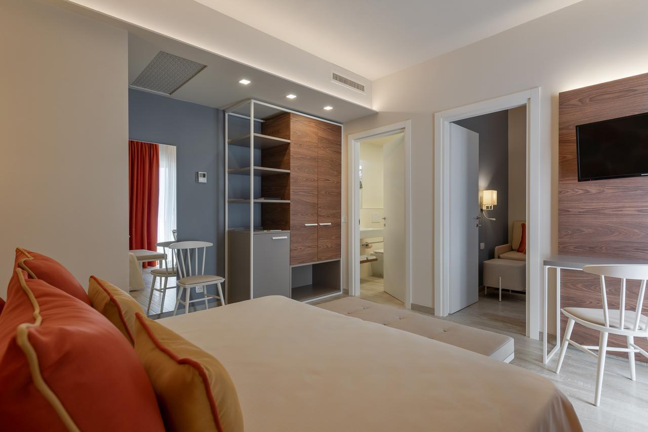 Hotel Victoria Bibione Exterior foto